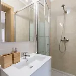 Lovelystay - Sweet Escape I - Terrace Appartement *