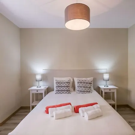 Lovelystay - Sweet Escape I - Terrace Apartman